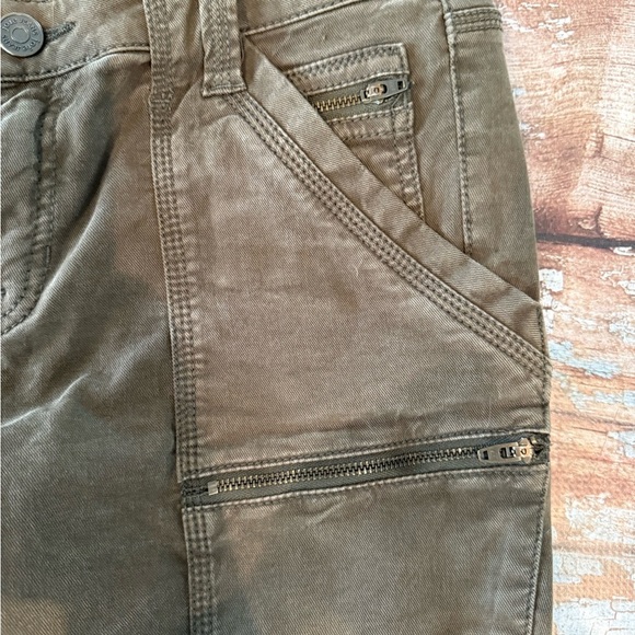 Joie olive  Cargo Pants - Picture 3 of 8